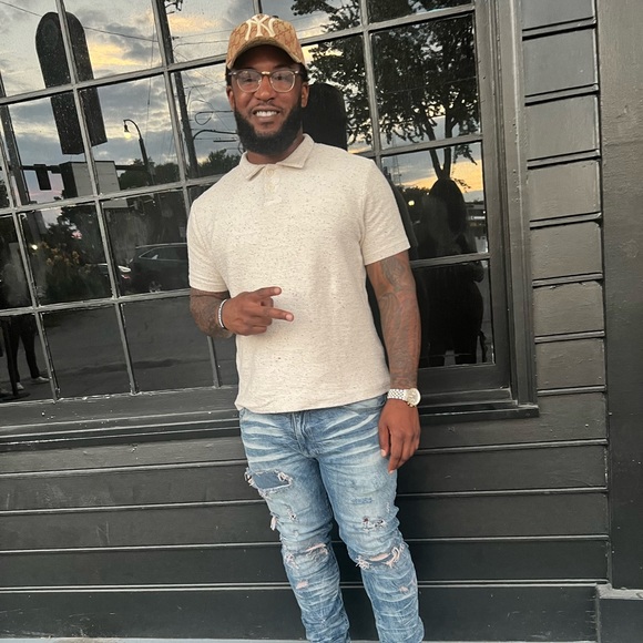 Meet your Posher, Dejuan - Picture 1 of 1